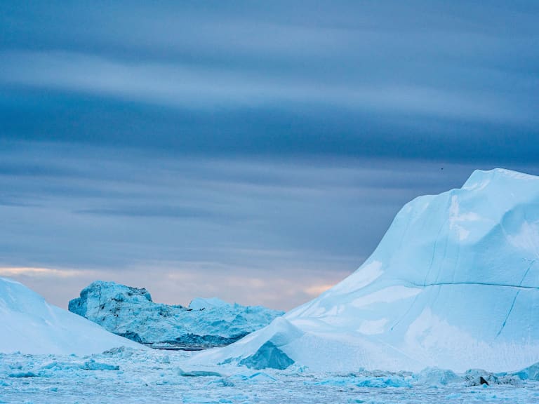 El cambio climático acelera el deshielo de glaciares en la zona del Ártico