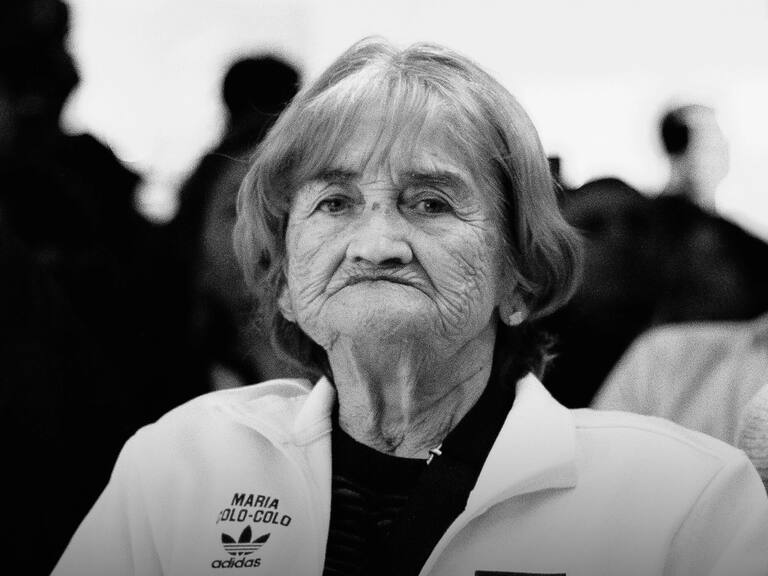 Colo Colo entrega sensible mensaje tras muerte de emblemática seguidora: “Fue ferviente hincha”