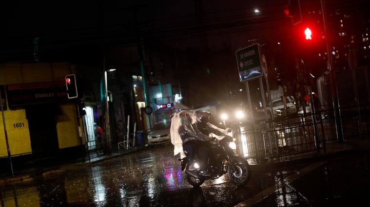 Meteorólogo anticipa temperaturas bajo cero para este martes en Santiago: "Podría haber lluvia el viernes, pero de forma más constante"