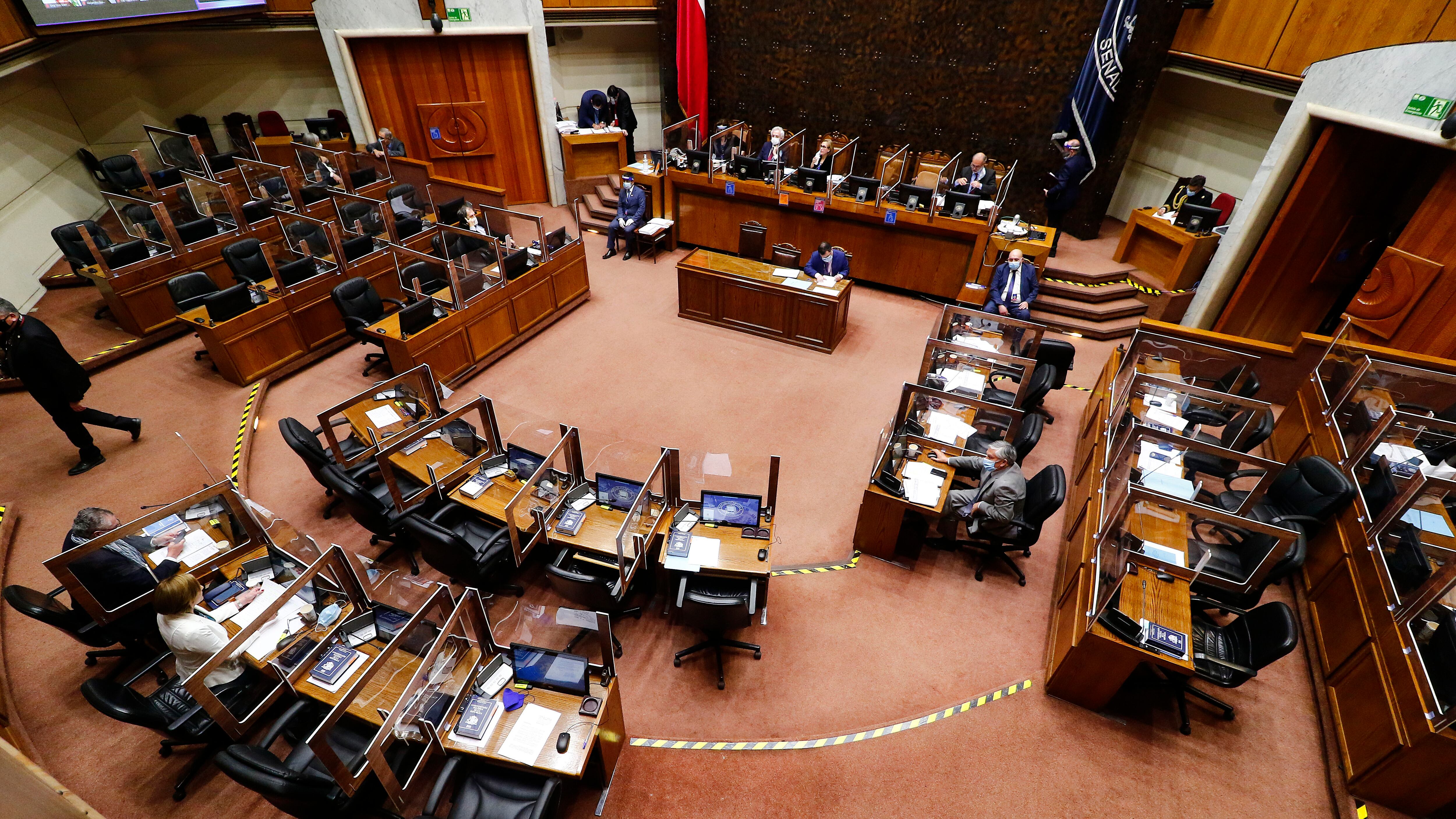 05 DE AGOSTO DE 2020/VALPARAISOVista general de la sesion del Senado, citada para discutir el informe de la Comision Mixta recaido en el proyecto de ley que establece la Ley Nacional del Cancer.
FOTO: LEONARDO RUBILAR CHANDIA/AGENCIAUNO
