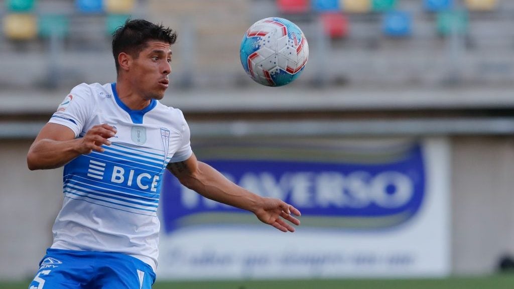 27 de Diciembre del 2020/SANTIAGOGaston Lezcano(c) ,durante el partido valido por la Vigésimo Sexta fecha del Campeonato Nacional AFP PlanVital 2020, entre Audax Italiano vs Universidad Católica, disputado en el Estadio Municipal de la Florida.
FOTO:FRANCISCO LONGA/AGENCIAUNO