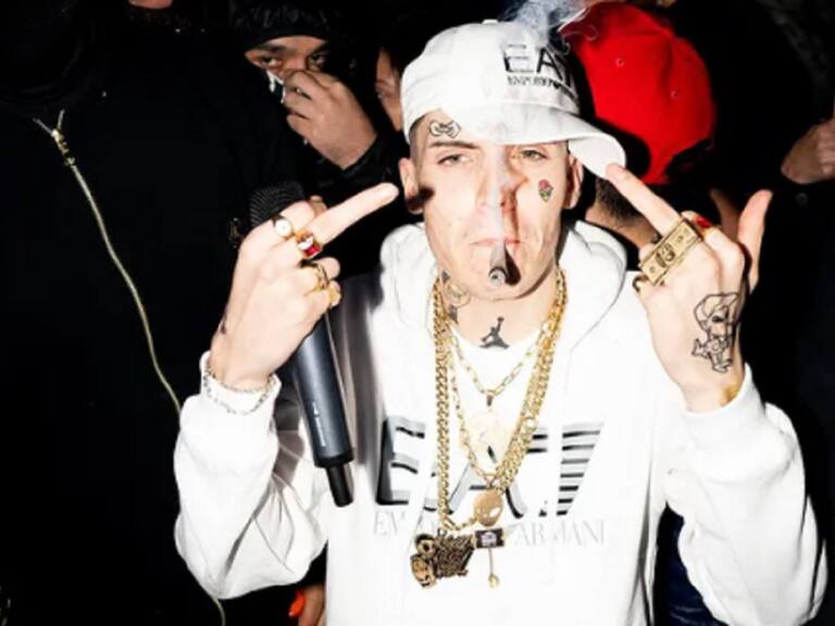 «Vamos a quemarle el circo»: Marcianeke amenaza con todo a Tony Caluga por millonaria demanda