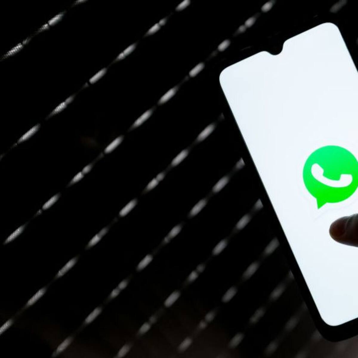Si recibes este mensaje de WhatsApp, no lo ignores: Minsal contactará a personas para reforzar vacunación