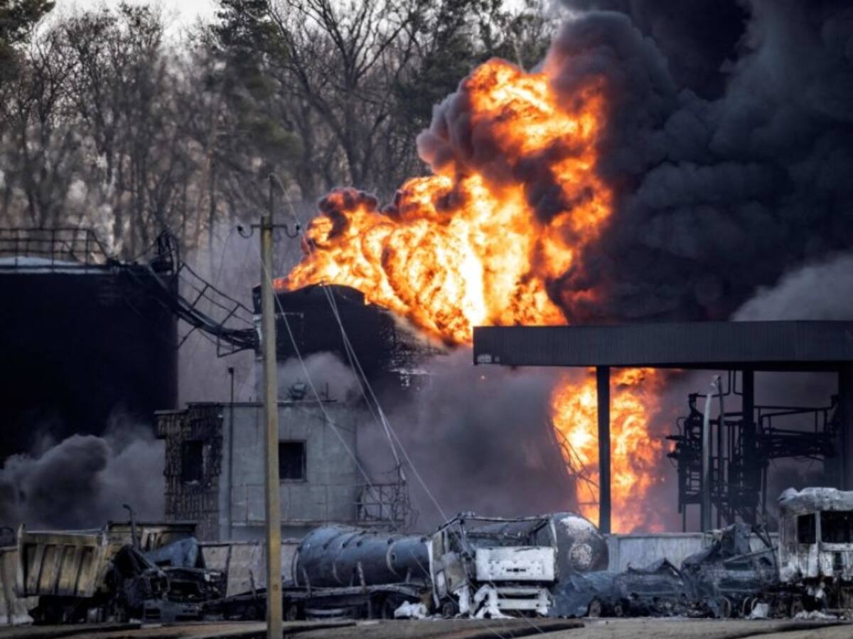 Rusia ataca cinco estaciones de trenes en Ucrania: se reportan cinco fallecidos y 18 heridos