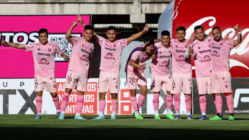 Ñublense derrota a Huachipato y mantiene sus chances de obtener el "Chile 2" para la Copa Libertadores 2023