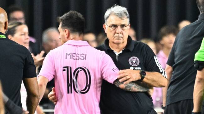 El desagrado de Martino por algunos "hinchas" del Inter Miami: gente se fue del estadio cuando Messi salió reemplazado