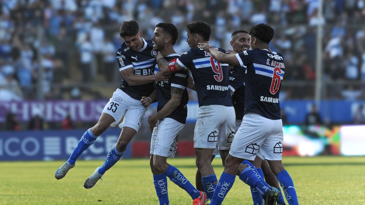 Universidad Católica se queda con el Clásico ante Colo Colo y lo llena de dudas con miras al Superclásico