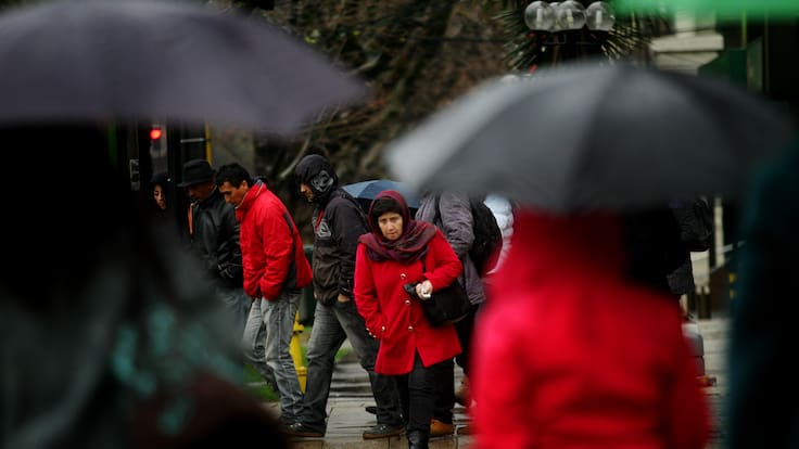 Qué sucede si no puedes llegar a trabajar por la lluvia: esto aclaró la Dirección del Trabajo