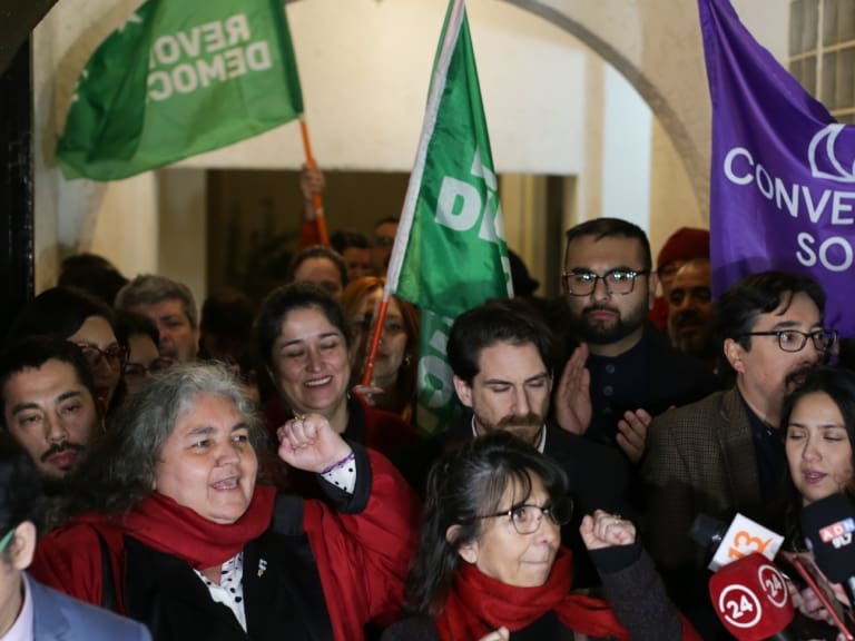 A 35 años desde que el «No» salió victorioso: Frente Amplio hará oficial el proceso para crear un partido único el 5 de octubre