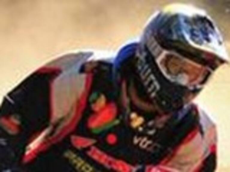 Jeremías Israel sufrió fractura de muñeca y antebrazo en accidente en el Rally Abu Dhabi