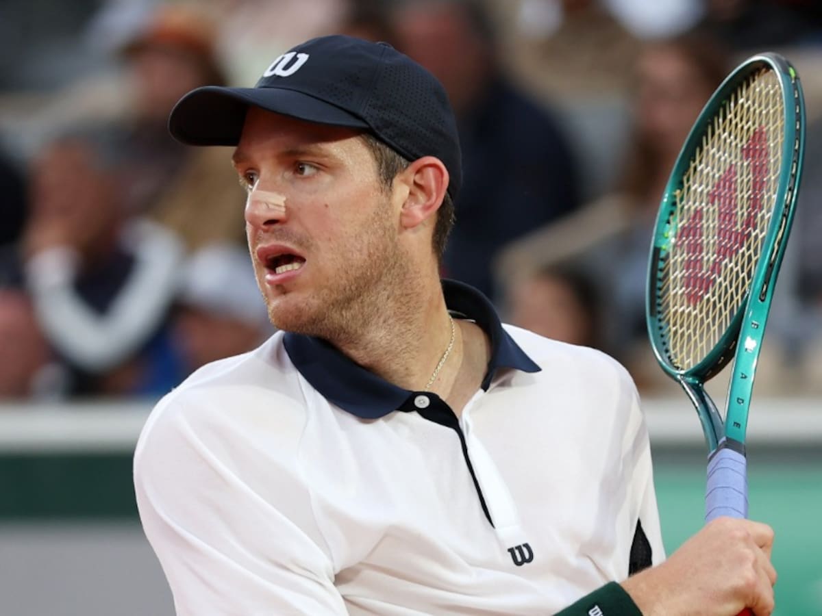 Jarry no tuvo su revancha ante Moutet: sufrió fea derrota y quedó eliminado de Roland Garros en primera ronda