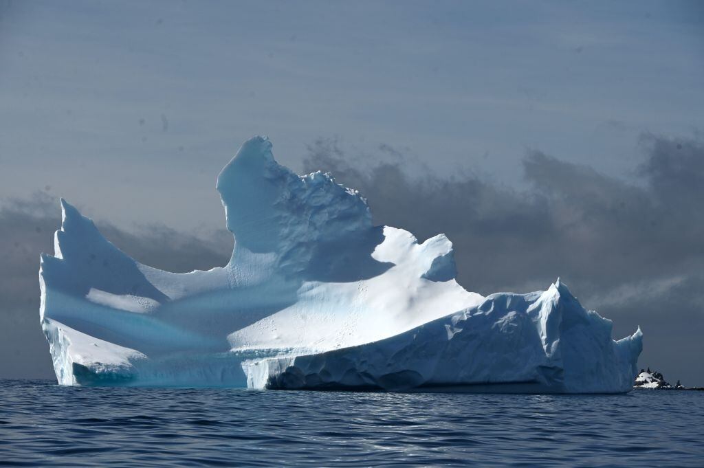 Un iceberg gigante en la Antártica