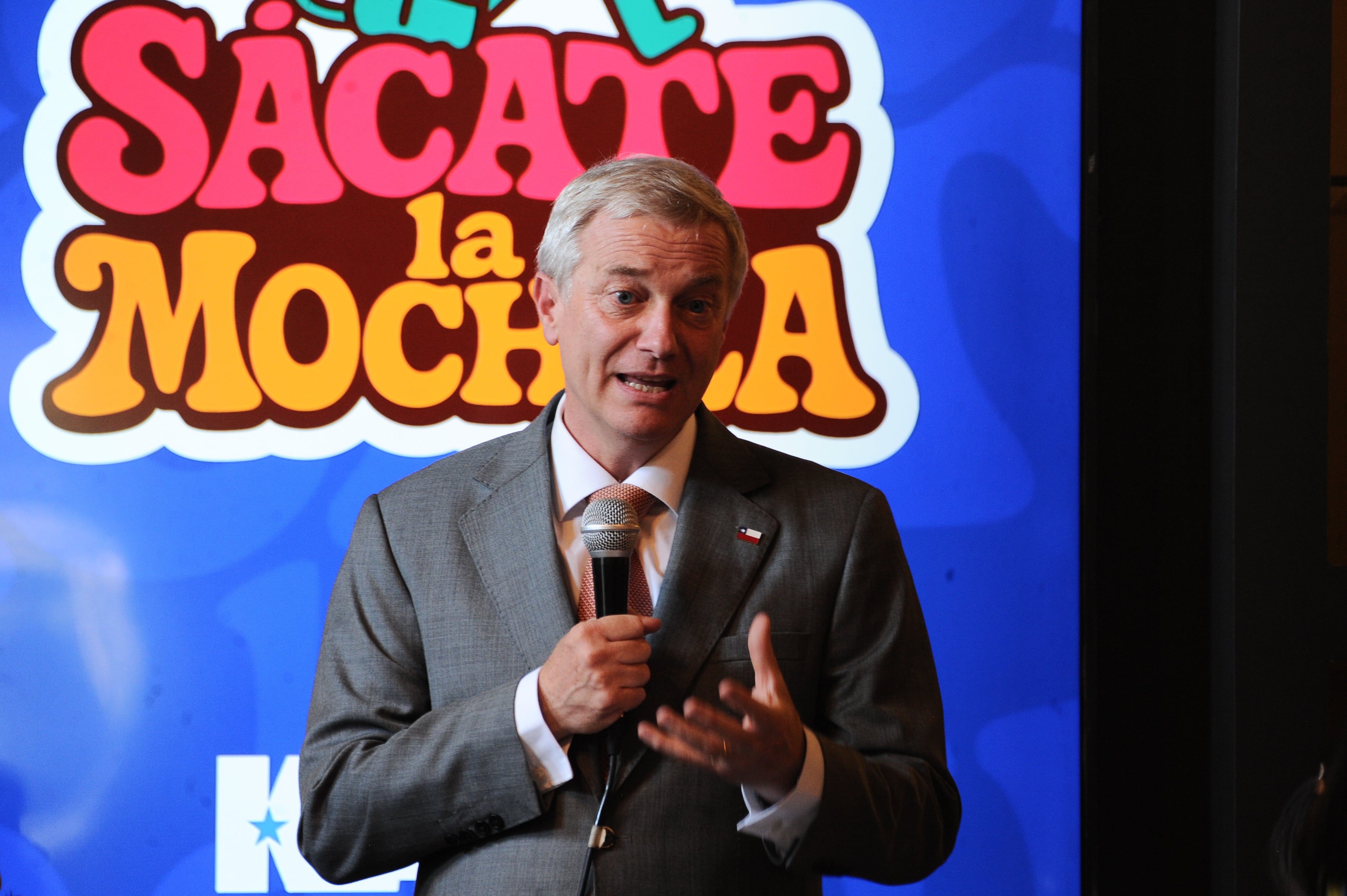 17 DE DICIEMBRE DEL 2025 / SANTIAGO El Presidente electo José Antonio Kast participa en un encuentro con la alcaldesa de San Miguel, vecinos y comerciantes de la comuna.
FOTO: VICTOR HUENANTE / AGENCIAUNO