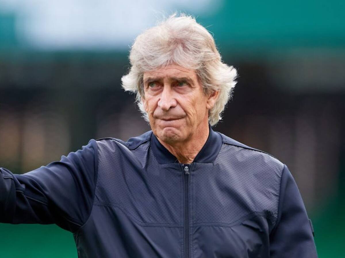 Prensa española se disculpó con el DT del Betis: «Cuánto se ha faltado al respeto a Manuel Pellegrini»