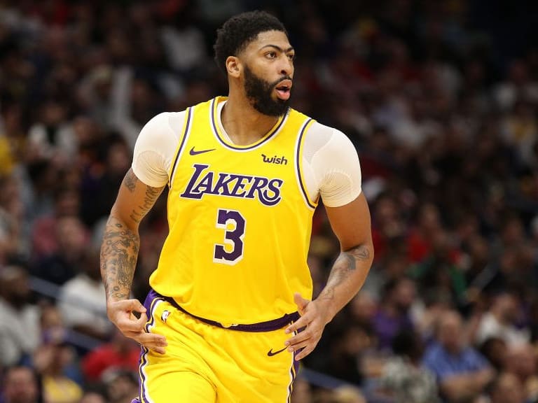 NBA: Anthony Davis podría volver esta noche con los Lakers
