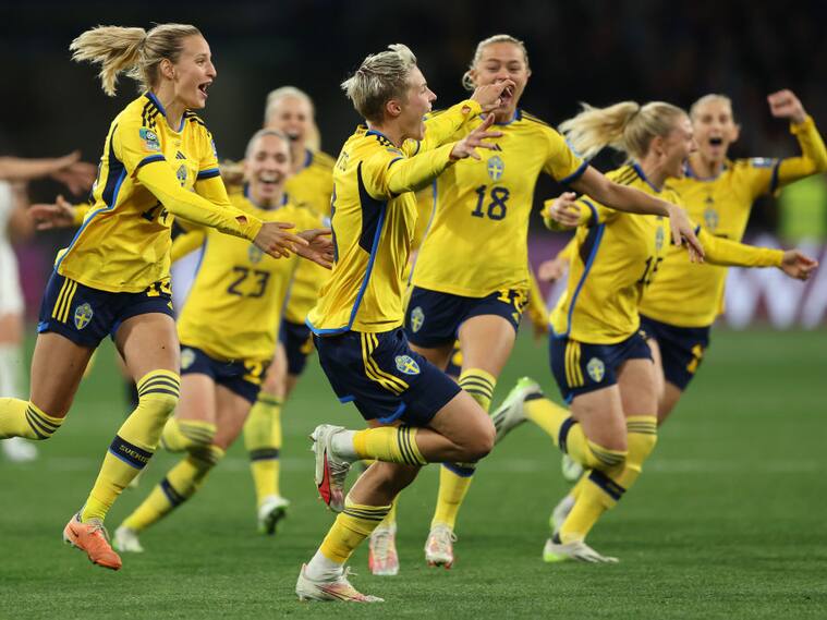 Suecia festeja la clasificación por penales ante EEUU en el Mundial