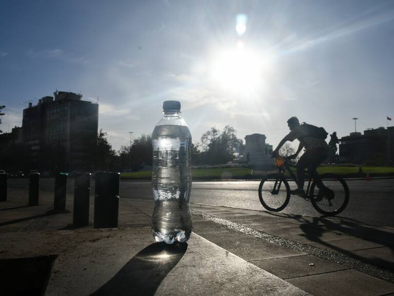 Ante pronóstico de alta temperaturas en la zona central: experto asegura que «fluctuaciones son normales»