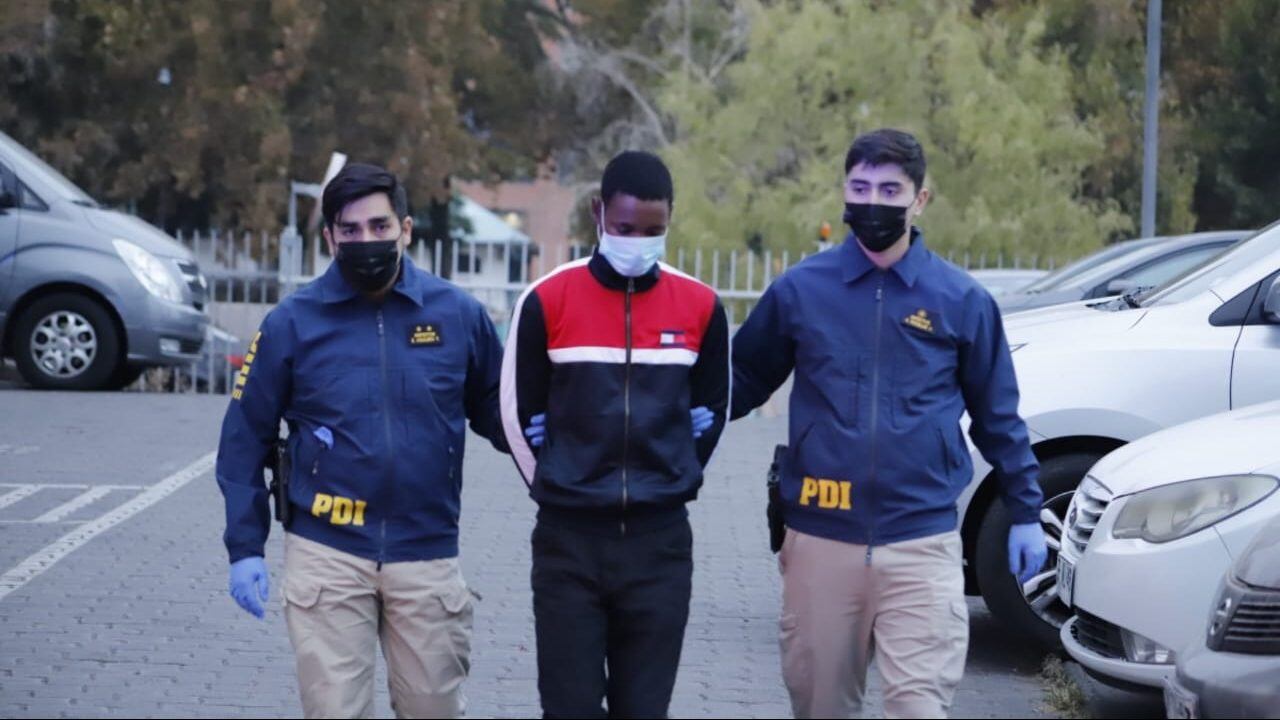 Detención de colombiano, abuso sexual, violación, robo, Chile