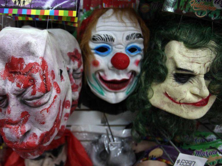 Disfraces, máscara, 1024x576 jpg ok