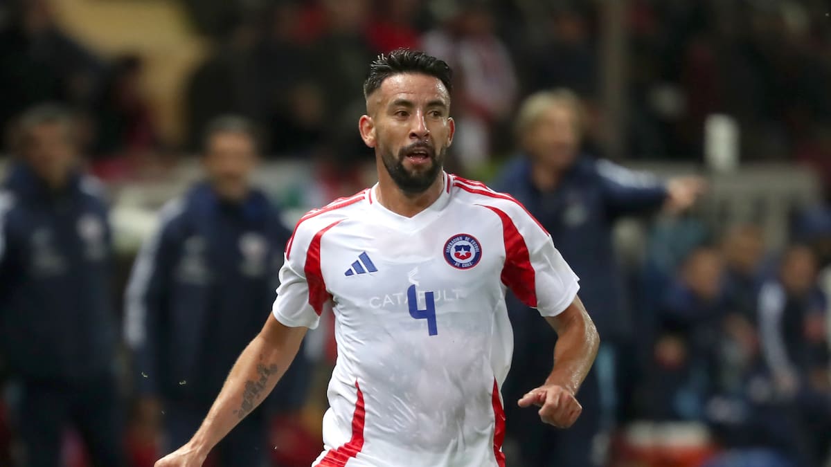 Hay acuerdo: Mauricio Isla se transformará en nuevo refuerzo de Colo Colo