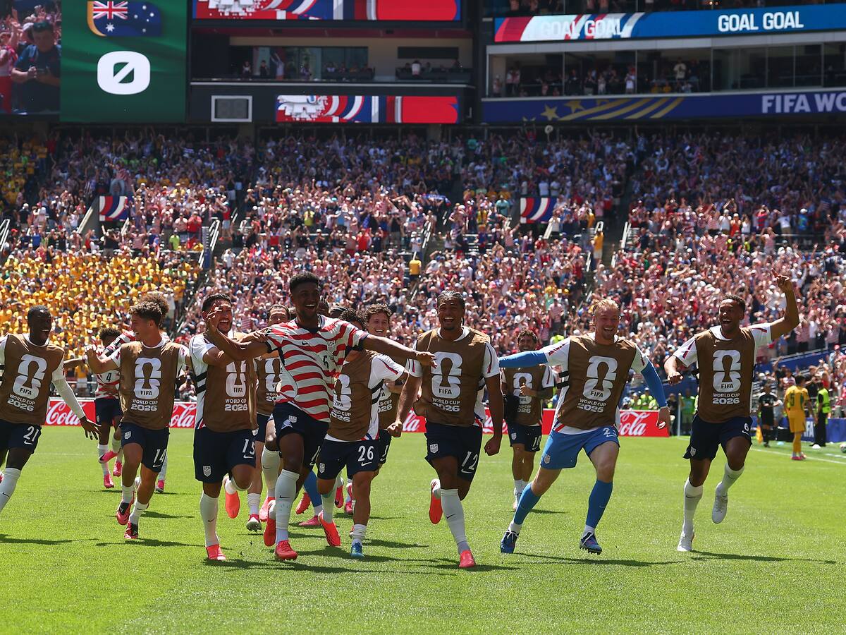 Estados Unidos mantiene tranco firme y avanza a los dieciseisavos del Mundial 2026