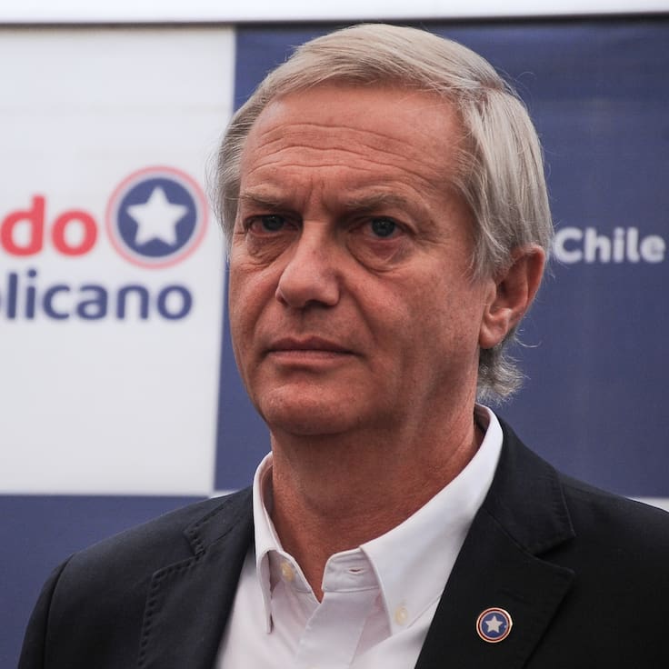 Estos fueron los partidos políticos mejor y peor evaluados por los chilenos en 2026, según Cadem