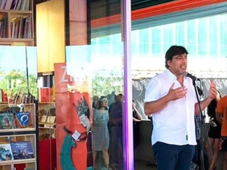 Alcalde Jadue inaugura Librería Popular en Recoleta