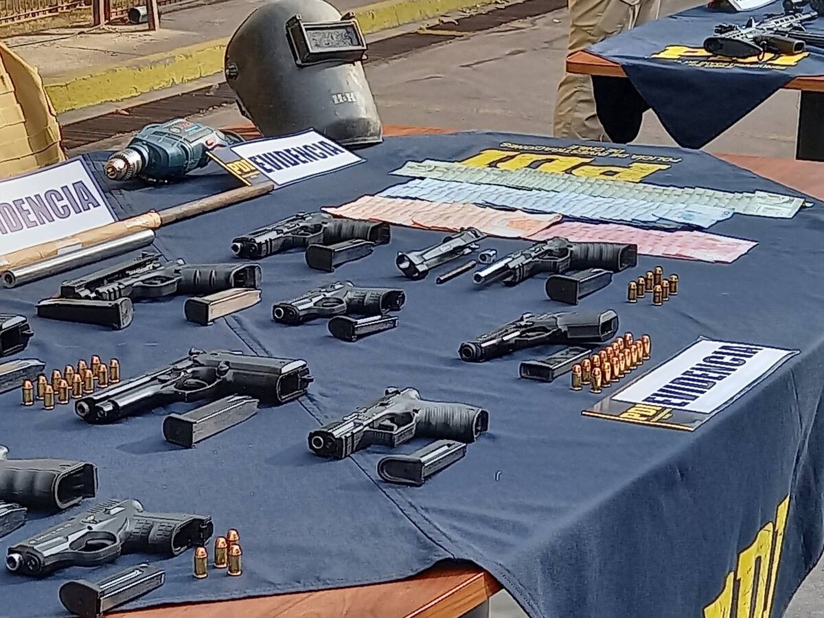 Desarticularon banda criminal dedicada a la modificación de armas de fogueo: las vendían a grupos delictuales