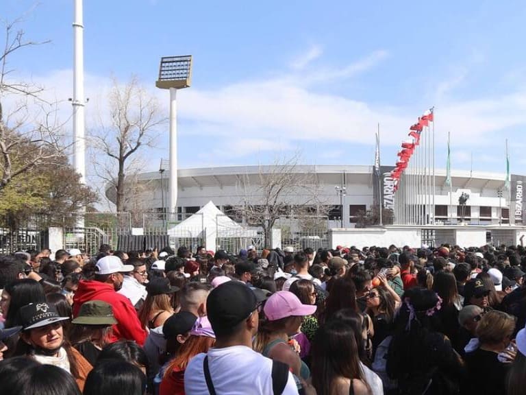 Carabineros estima que unas 4 mil personas ingresaron al concierto de Daddy Yankee por la fuerza