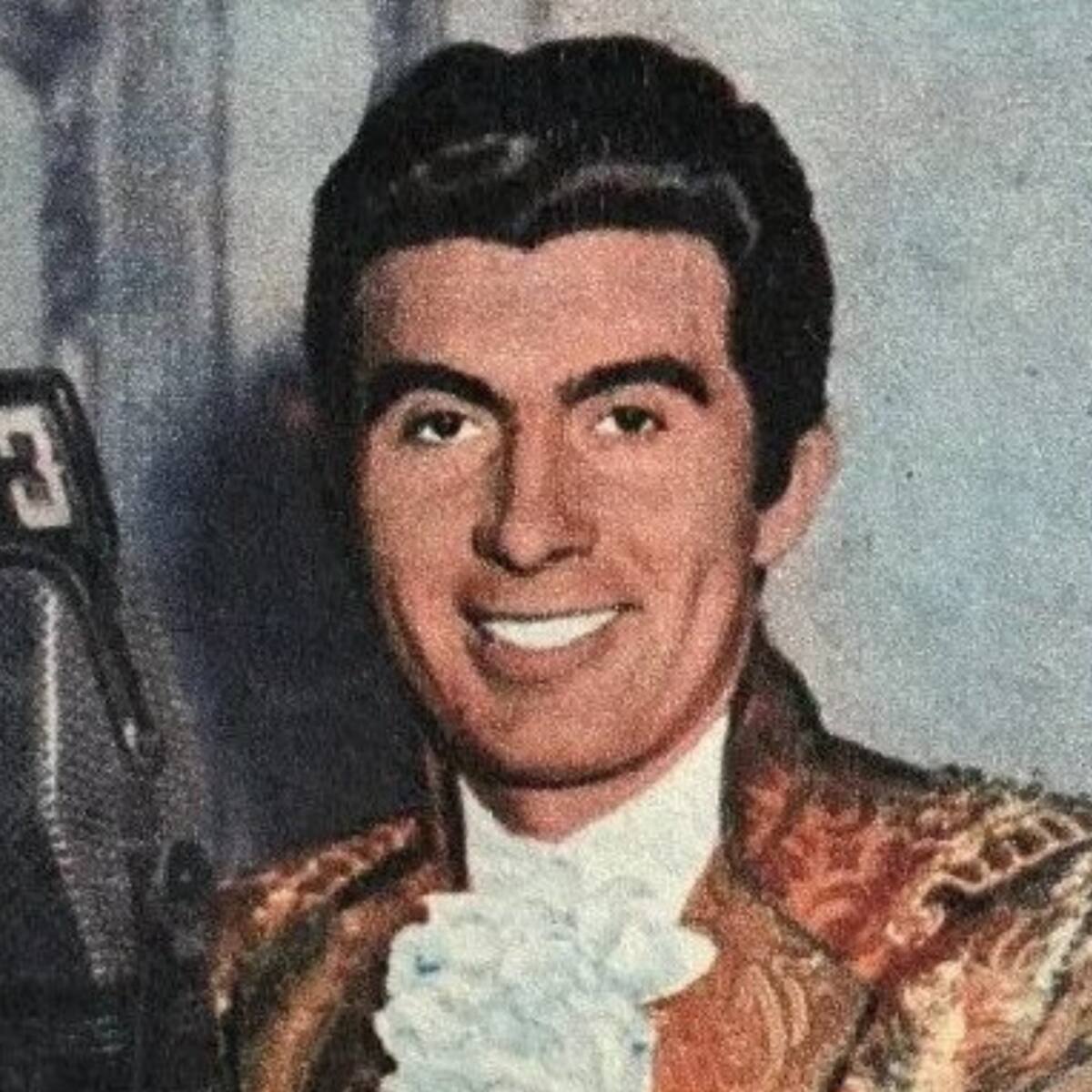 “Antonio Prieto, un siglo de emoción”: la serie que celebra el legado e historia del reconocido cantante nacional