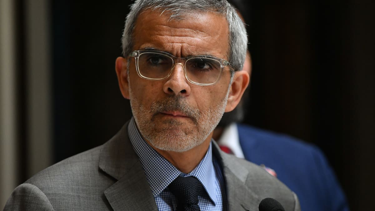 Exministro Cordero cuestiona Registro Nacional de Vándalos: “Es efectista y puede convertirse en estigmatizador”