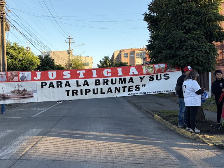 Formalización en caso Bruma: familias exigen prisión preventiva mientras Fiscalía pide arresto domiciliario