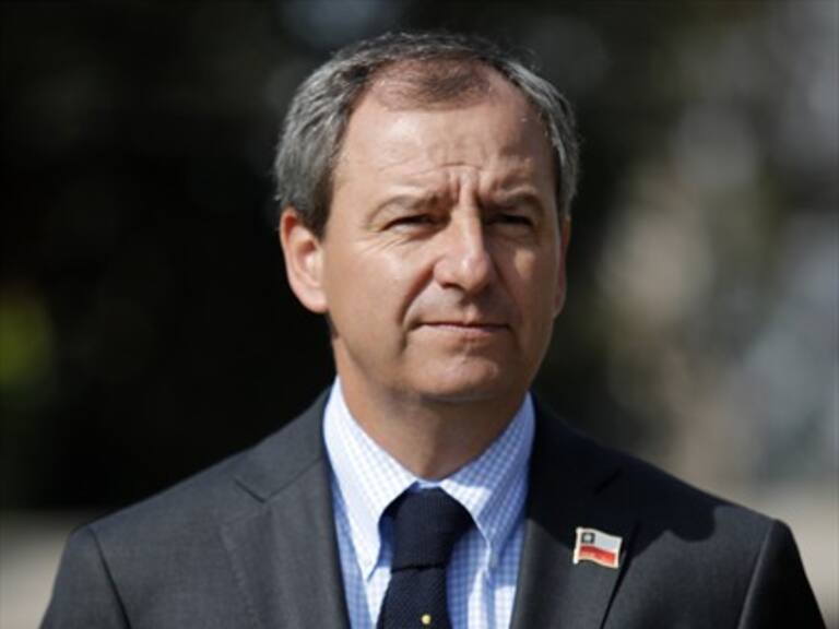 Ministro de Educación hizo mea culpa por frase acerca de la vida sexual de sus hijos