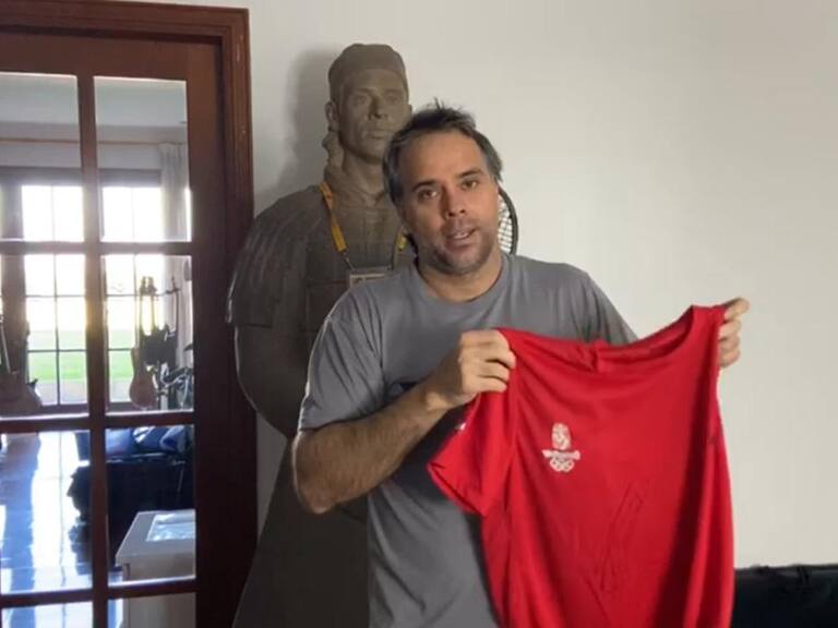 ADN TOP Kia subastará la polera autografiada de Fernando González en los JJOO Beijing 2008