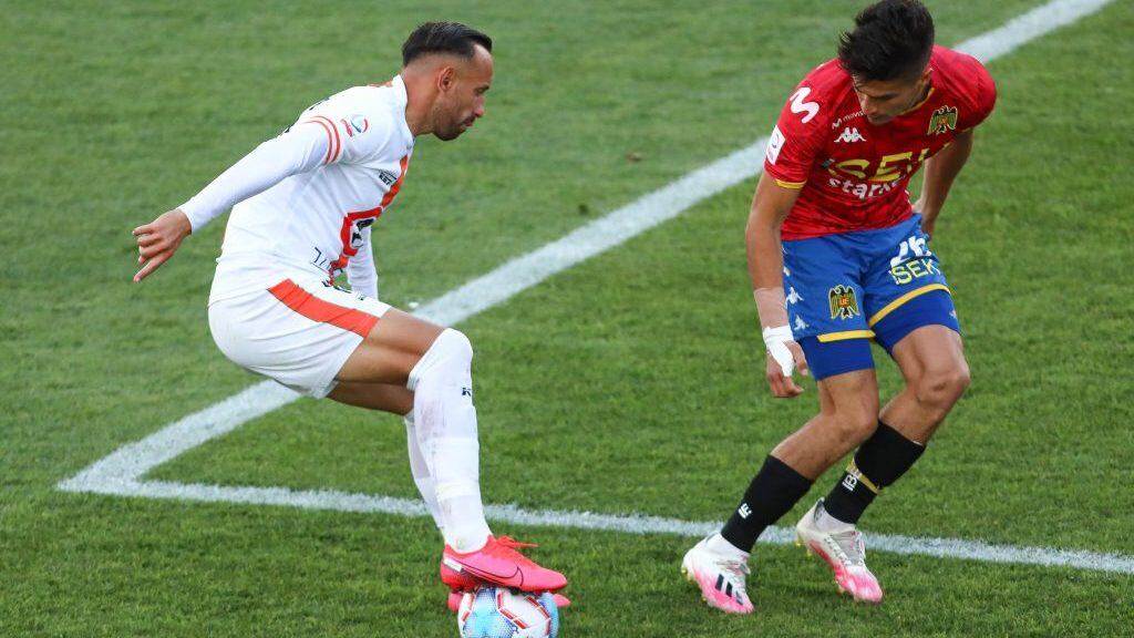 21 DE OCTUBRE DE 2020/SANTIAGOMarcelo Caete (i), durante el partido valido por decimosexta fecha del Campeonato Nacional AFP PlanVital 2020, entre Union Espaola y Cobresal, disputado en el Estadio Santa Laura.
FOTO: SEBASTIAN ORIA/AGENCIAUNO