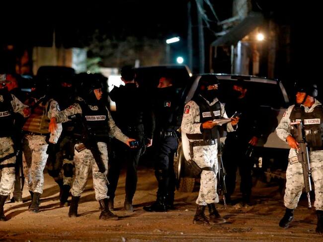 Fuerzas de seguridad vigilan las calles del municipio de Tonalá
