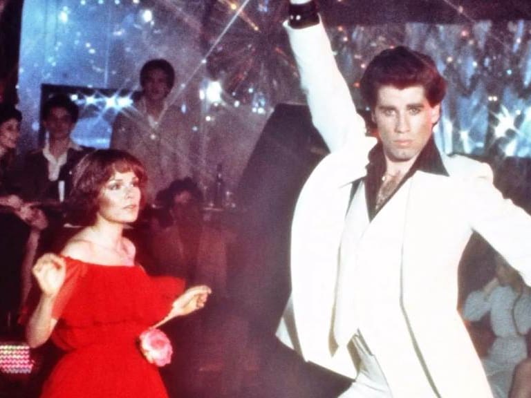 Traje blanco de John Travolta y varitas de Harry Potter: objetos icónicos del cine serán subastados en Hollywood