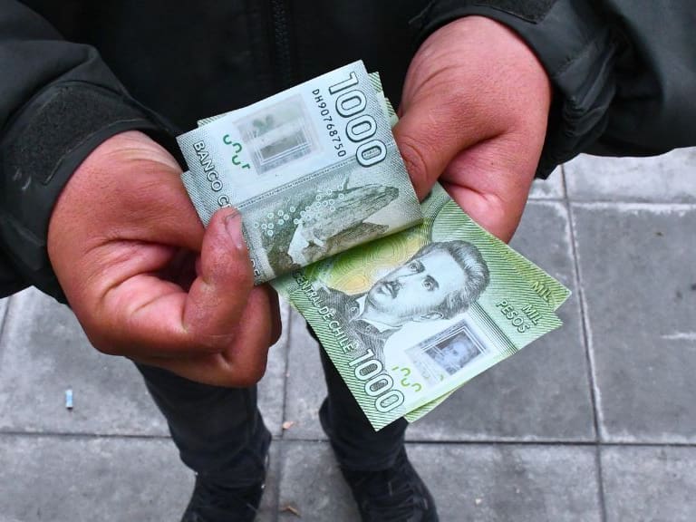 Cómo son los valiosos billetes de $1.000 pesos que se pueden vender por hasta $300 mil