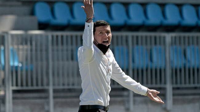 Cristian Leiva cuestiona el nivel de los técnicos extranjeros en la U: "Los entrenadores nacionales hemos sido segundo plato"
