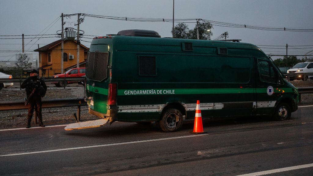 Choque, Gendarmería, La Cisterna, colisión, impacto, vespucio sur, 1024x576 jpg ok