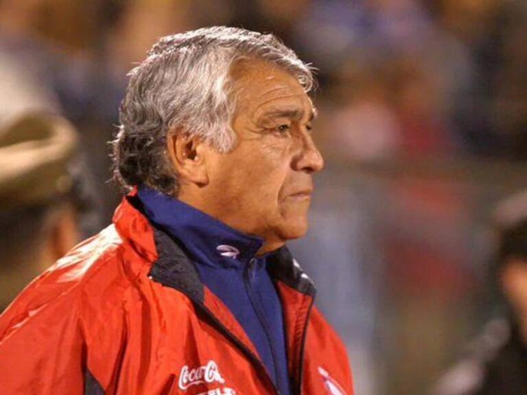 «Gracias eternas, don José»: Clubes del fútbol chileno se unen a las condolencias por muerte de José Sulantay