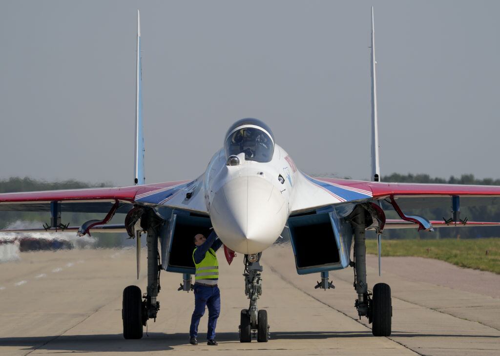 El caza de combate Sukhoi Su-35S de Rusia en un evento en Moscú