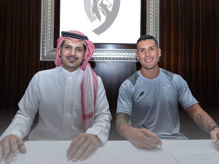 Será rival de Cristiano Ronaldo: Enzo Roco es oficializado como refuerzo del Al Tai de Arabia Saudita
