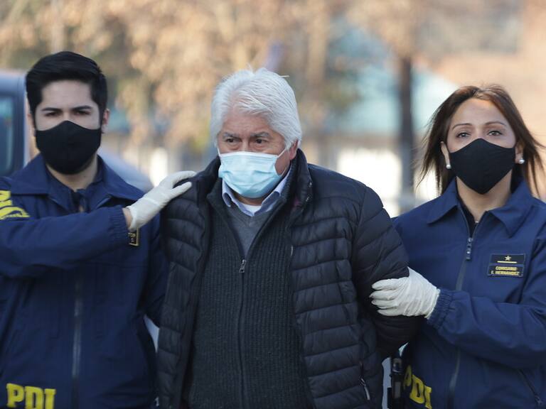 Exhibición de captura de la pareja de la abuela materna, quien habría abusado a niña de 11 años