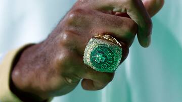 Campeón de lujo: así es el anillo que recibieron los Celtics en una espectacular noche