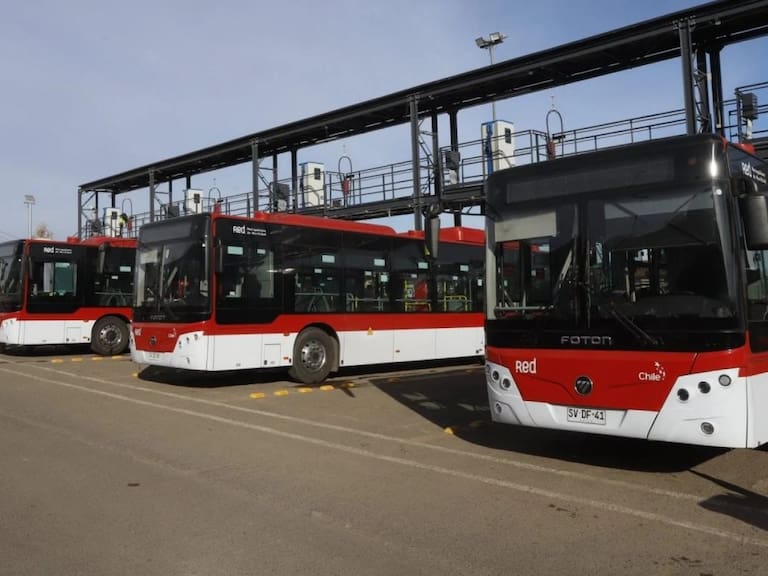 Ministerio de Transportes anuncia refuerzo en servicios RED para las Elecciones: el foco está puesto en la mañana por pronóstico de lluvia