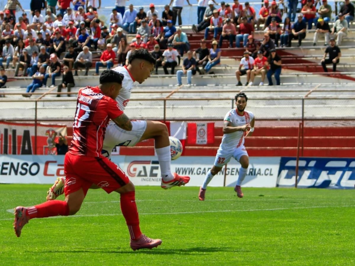 Una goleada sacude la tabla en la Primera B: se aprieta la lucha por el descenso y la Liguilla