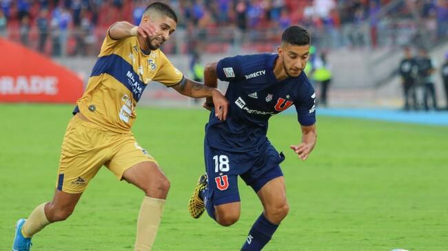 05 de Marzo del 2020/SANTIAGOFranco Lobos (D) ,durante el partido valido por la sptima fecha del campeonato AFP Plan Vital entre Universidad de Chile y Everton, disputado en el Estadio Nacional.
FOTO:SEBASTIAN ORIA/AGENCIAUNO