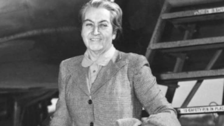 Libros gratis en Santiago: así funcionará la entrega de 3 mil ejemplares de Gabriela Mistral