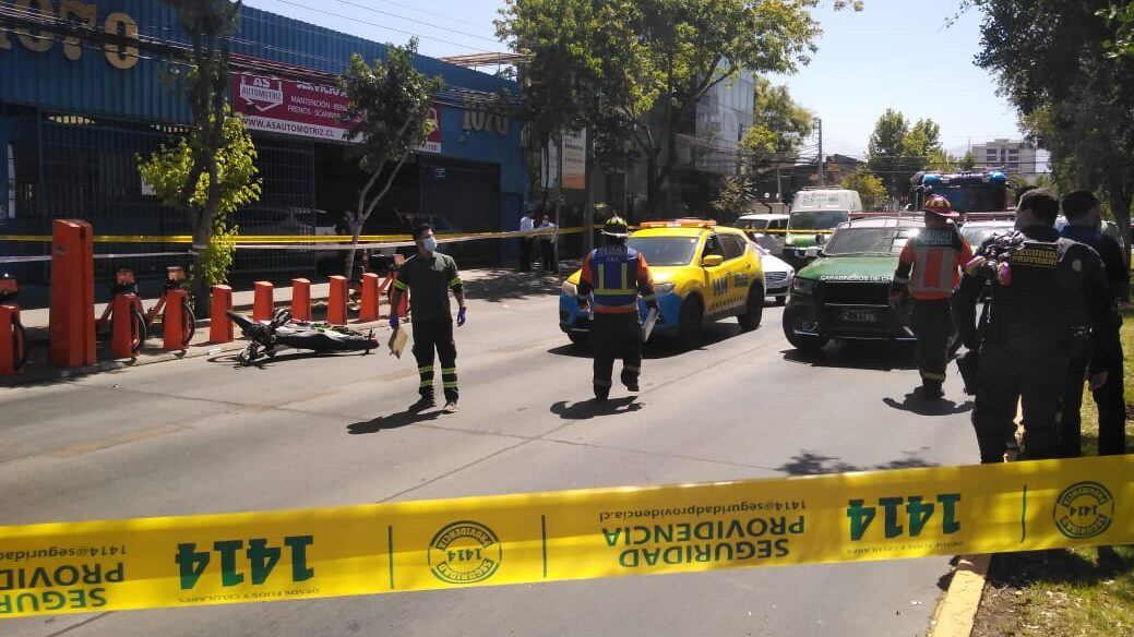 Carabineros heridos en Providencia